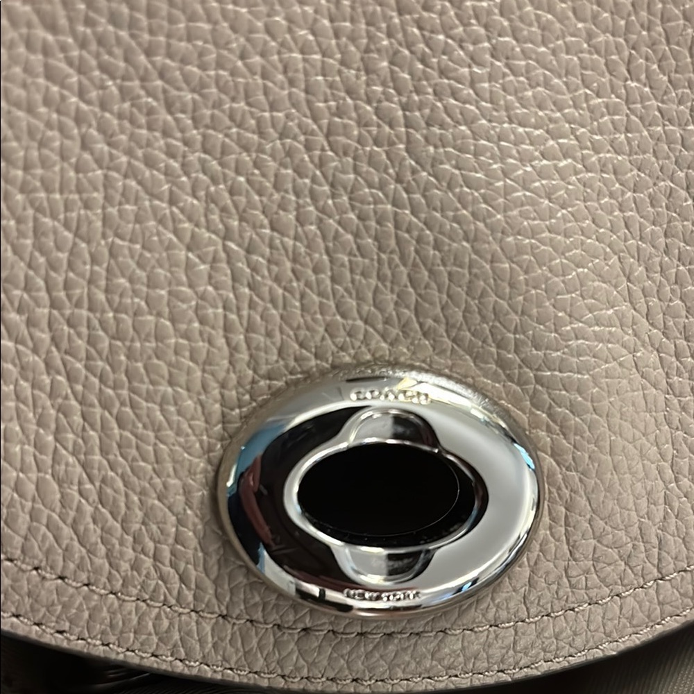 COACH Large Taupe Pebbled Leather Billie Backpack. - Picture 14 of 14